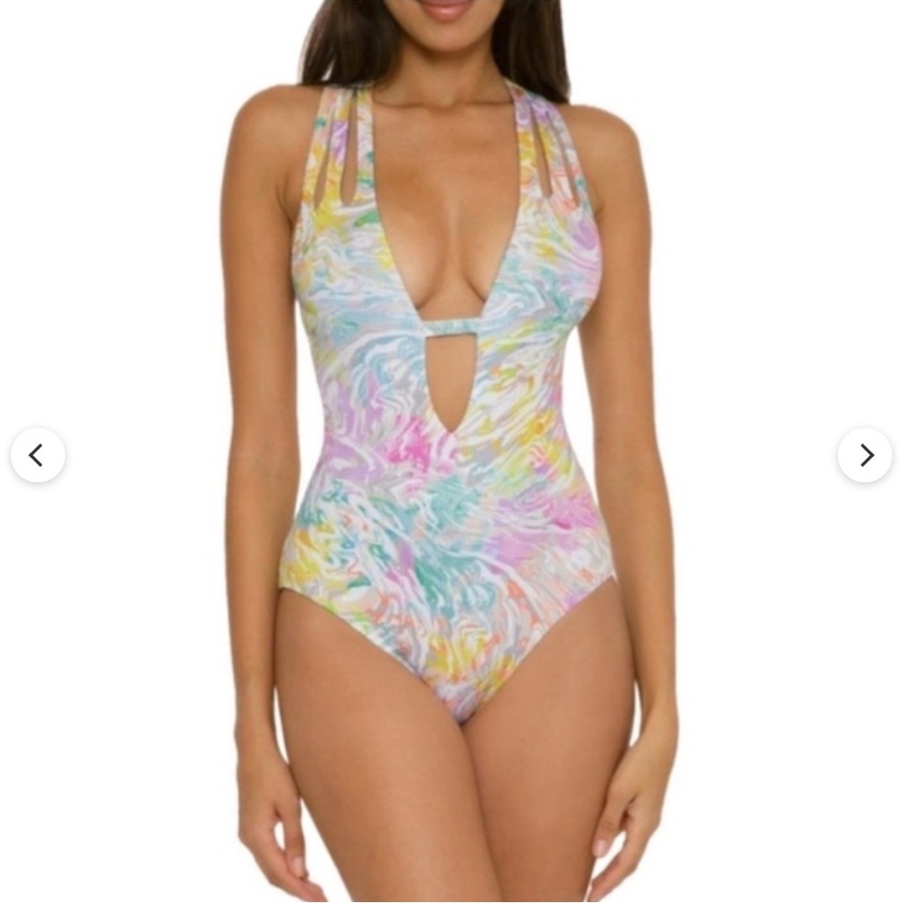 🌮BECCA Women's Print Play Cut Out One Piece Swimsuit, Small